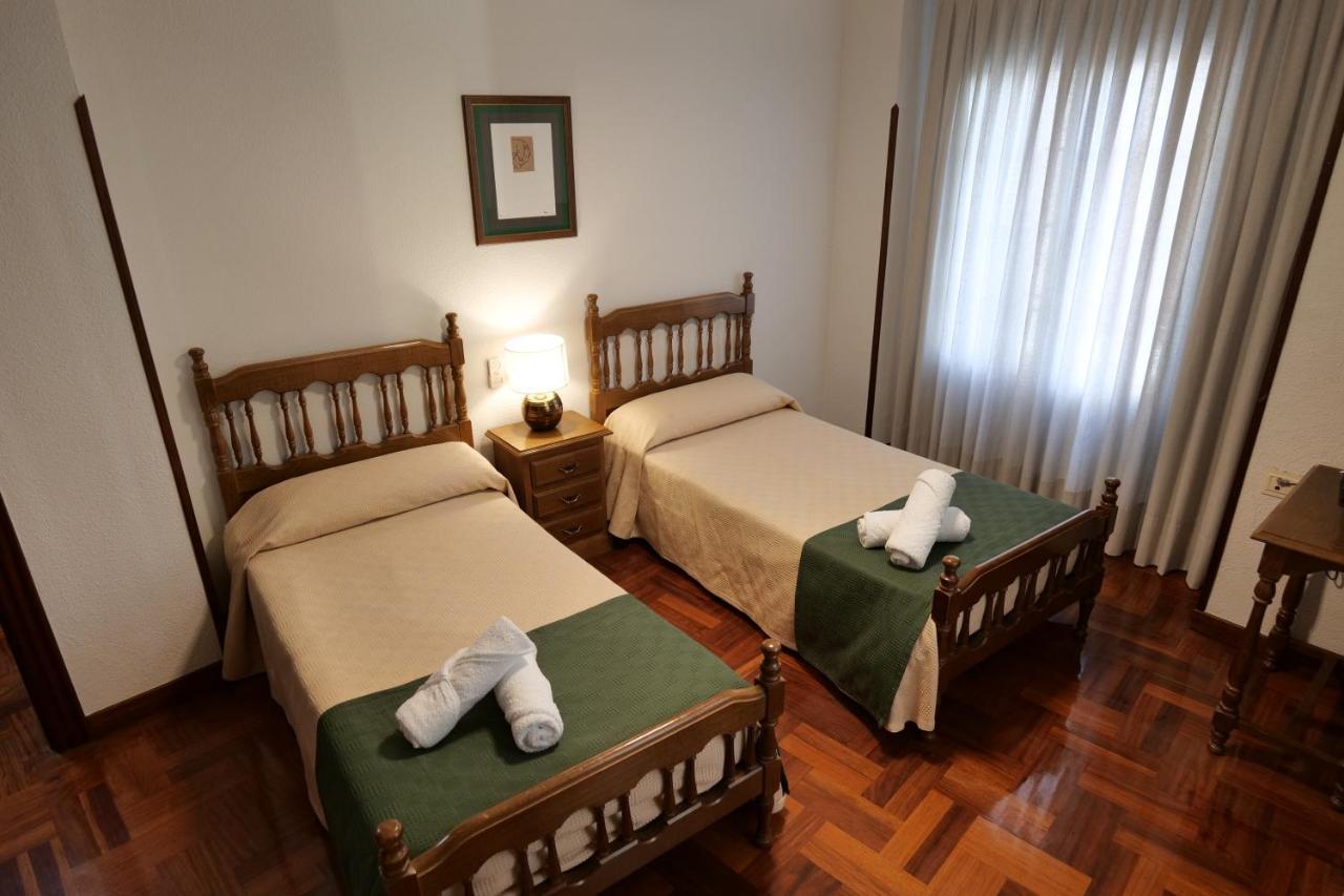 Hostal Cristina 에스텔라 외부 사진